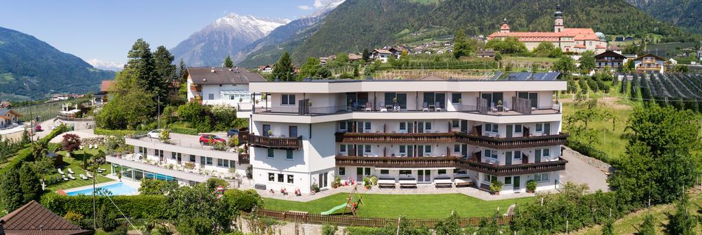Hotel Garni Herz Tirolo Exterior photo